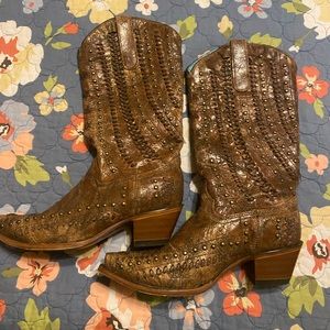 Women’s Corral Cowboy boots 8.5